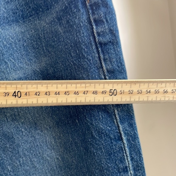 Levi's - 501 '93 - 90s Style - Med Wash - Straight Leg - 33x30 - Picture 4 of 12